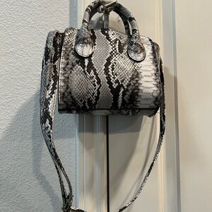 Elegant Black and White Snake Print Mini Bag
